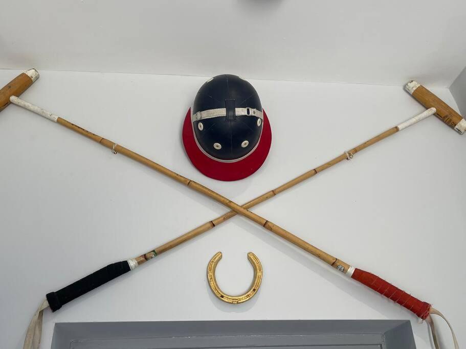 ソールズベリー The Old Stablesヴィラ エクステリア 写真